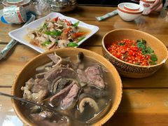 -汤锅大王(新平曹苏黄牛汤锅有限公司)