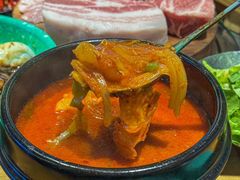-唯成•韩国炭火烤肉 유성고기