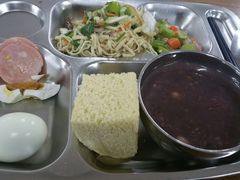 -第四人民医院食堂