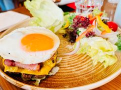 -Two Birds One Stone·一石二鸟(诚品生活店)