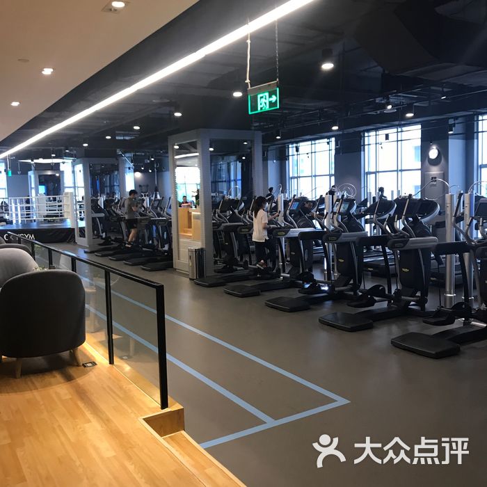 oxygym奥美氧舱运动中心