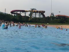 -汤山欢乐水世界