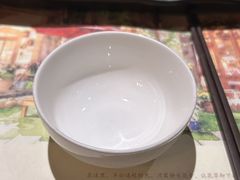 -月亮眼花园餐厅书吧酒吧