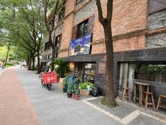-八号桥艺术空间1908粮仓