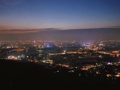 -紫金山山顶公园