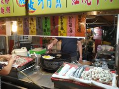 -六合夜市