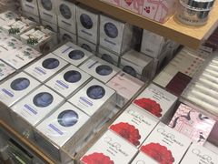 -名创优品(天津市河东万达广场店)