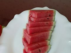 -鸿亨泰杂鱼馆(港馨家园店)