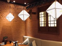 卡座-云海肴·汽锅鸡·云南菜(天山百盛优客店)