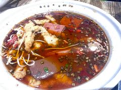 -冯烫烫跷脚牛肉·川菜小馆(武胜西街店)