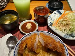 咖喱猪排饭-山杏yama-katsu·吉列炸物