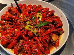 -龙巢盱眙龙虾·牛蛙·烧烤宵夜(八卦岭店)