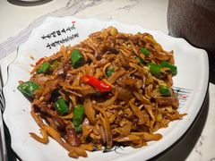 -小凤庭·地道湖北菜武昌鱼·藕汤(38年黄鹤楼店)