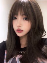 -罗亚帝造型·烫发染发
