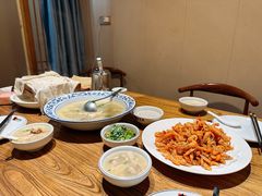 -木柴豆腐·活海鲜·鲁菜(岚山路店)