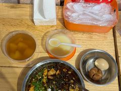 -柳州肥姨妈大骨螺蛳粉(万达中心店)