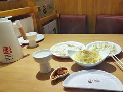 -东方饺子王(重庆路亚泰店)