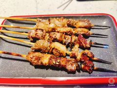 烤羊肉串（1串）-大成活海鲜烧烤龙虾(静安大融城店)