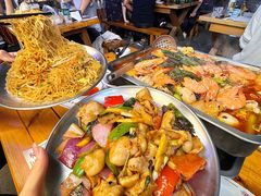 -后街佬·炭火鲜鱼杂(南城店)