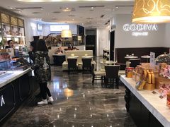 大堂-GODIVA(王府井apm店)