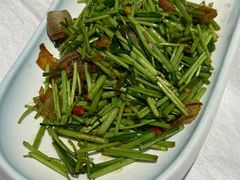 藜蒿腊肉-鄱阳湖·江西小炒·瓦罐煨汤(五道口店)