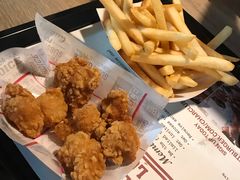 -The Habit Burger Grill 哈比特汉堡(复兴soho店)