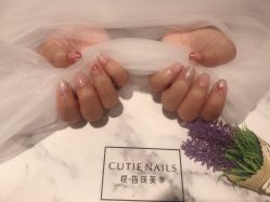 -悦指间美甲美睫