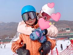 -济南卧虎山滑雪场