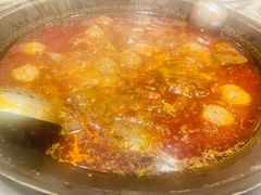 -旧街市鲜货老火锅(大光路店)