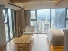 -闲隅江景艺术酒店(解放碑洪崖洞总店)