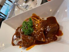 红酒煮牛舌-BISTROFIORE美伊娜(伊犁南路店)