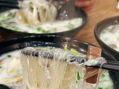 -鸭小妹鸭血粉丝(老门东店)
