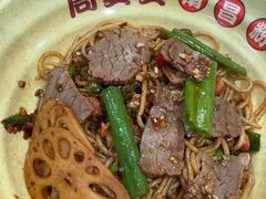 -周真真南昌拌粉·瓦罐汤(敦化路店)