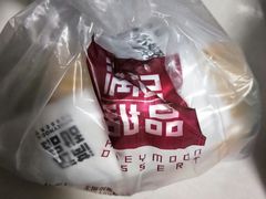 -满记甜品(巴黎春天宝山店)