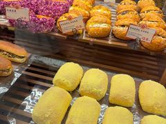 -昆明冠生园·鲜花饼·面包蛋糕(老街店)