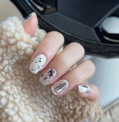 -LILY NAILS美甲美睫