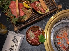 -山川小町·极番烧肉(新地假日广场店)