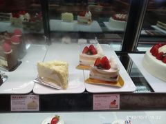 -巴黎贝甜(宜山路店)
