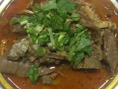 -羊家胡同·龙虾烧烤火锅(龙汇路店)