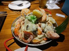 手抓海鲜蒜香奶油味-仓库南洋海鲜小排档(柳河路店)