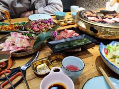 -红沃烤肉(家乐福2部店)