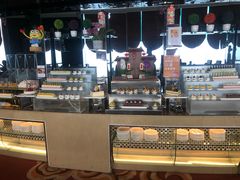 -荣誉国际酒店-云顶旋转餐厅