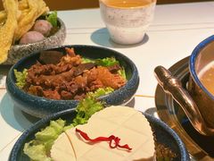 -牛人日志·鲜牛肉骨汤火锅(万科里瑧店)