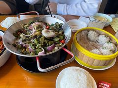 -莲餐厅·湖北菜·潜江小龙虾店(愚园路店)