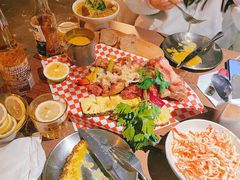 -鹿萤季·营地小馆(皇后公园店)