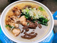 -文山荷鲜居(翠湖店)