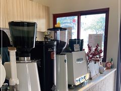 -SAFARI COFFEE