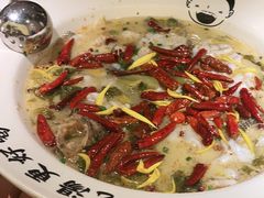 -江渔儿酸菜鱼·拔草餐厅(虎门君乐汇店)