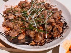 -铜锣湾·有麝自然香(重庆新天地店)