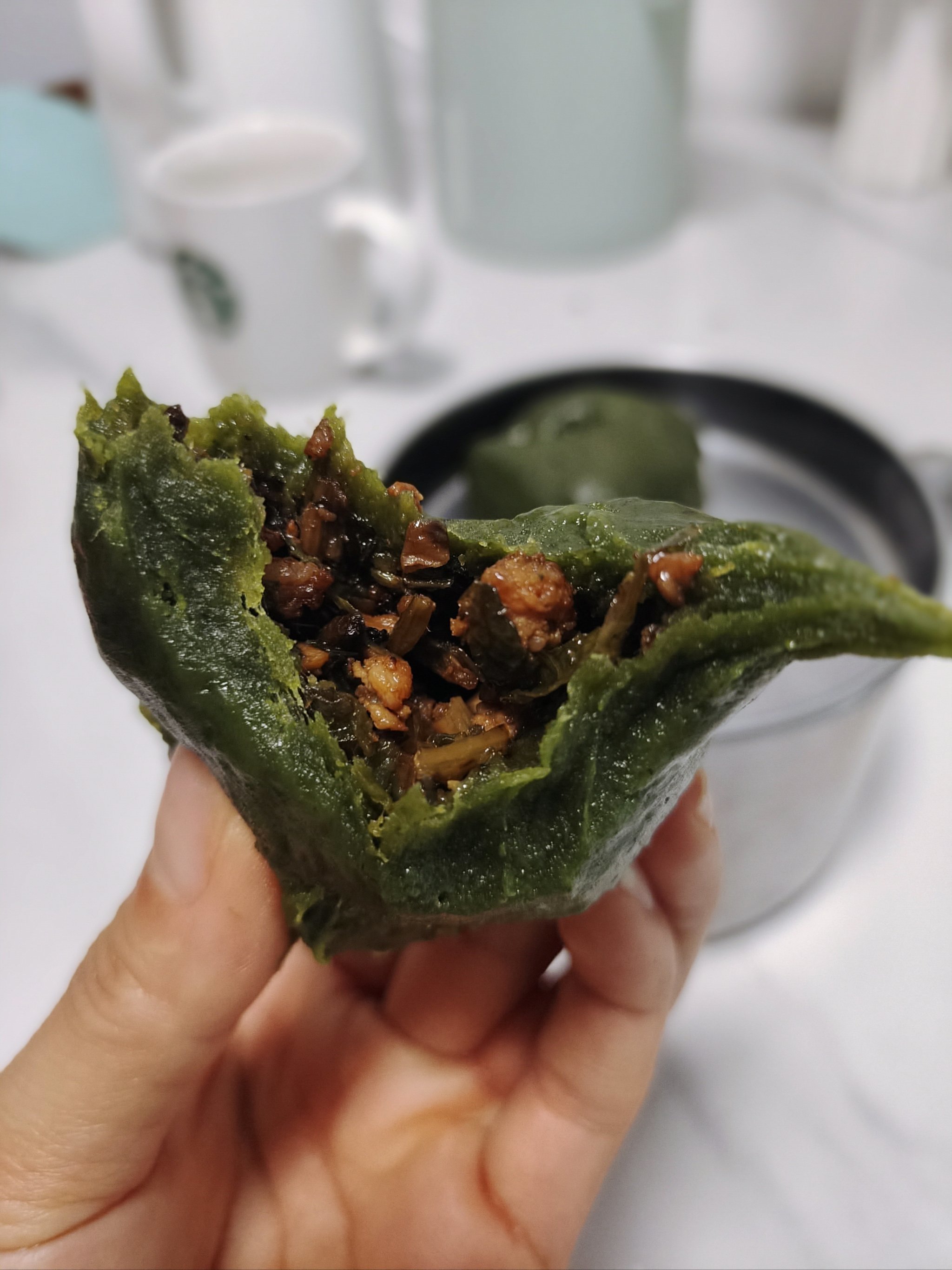 最近吃蒿子粑粑好多呀